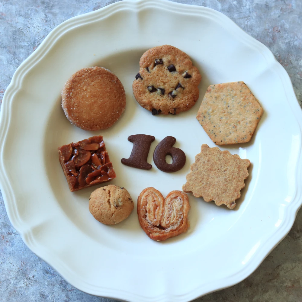 16周年限定！焼菓子BOX販売〈4/18（土）〜無くなり次第終了〉 1